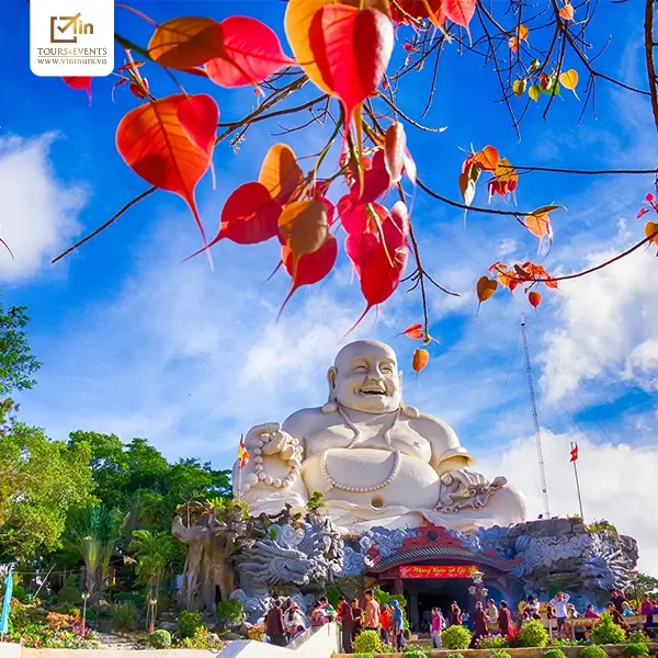 VIN Tours & Events - đơn vị chuyên cung cấp chuyến du lịch giá rẻ trong nước uy tín, chất lượng