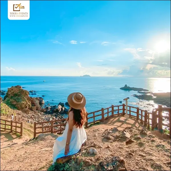Bạn cần chuẩn bị kỹ lưỡng và cân nhắc một số yếu tố quan trọng để tận hưởng chuyến đi theo tour trọn vẹn